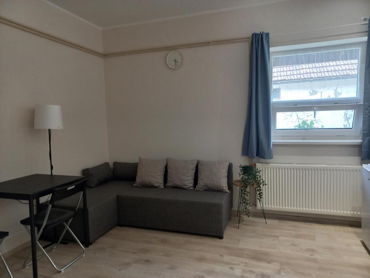 Apartmán Kod Velikih Tuja Melenci Exteriér fotografie