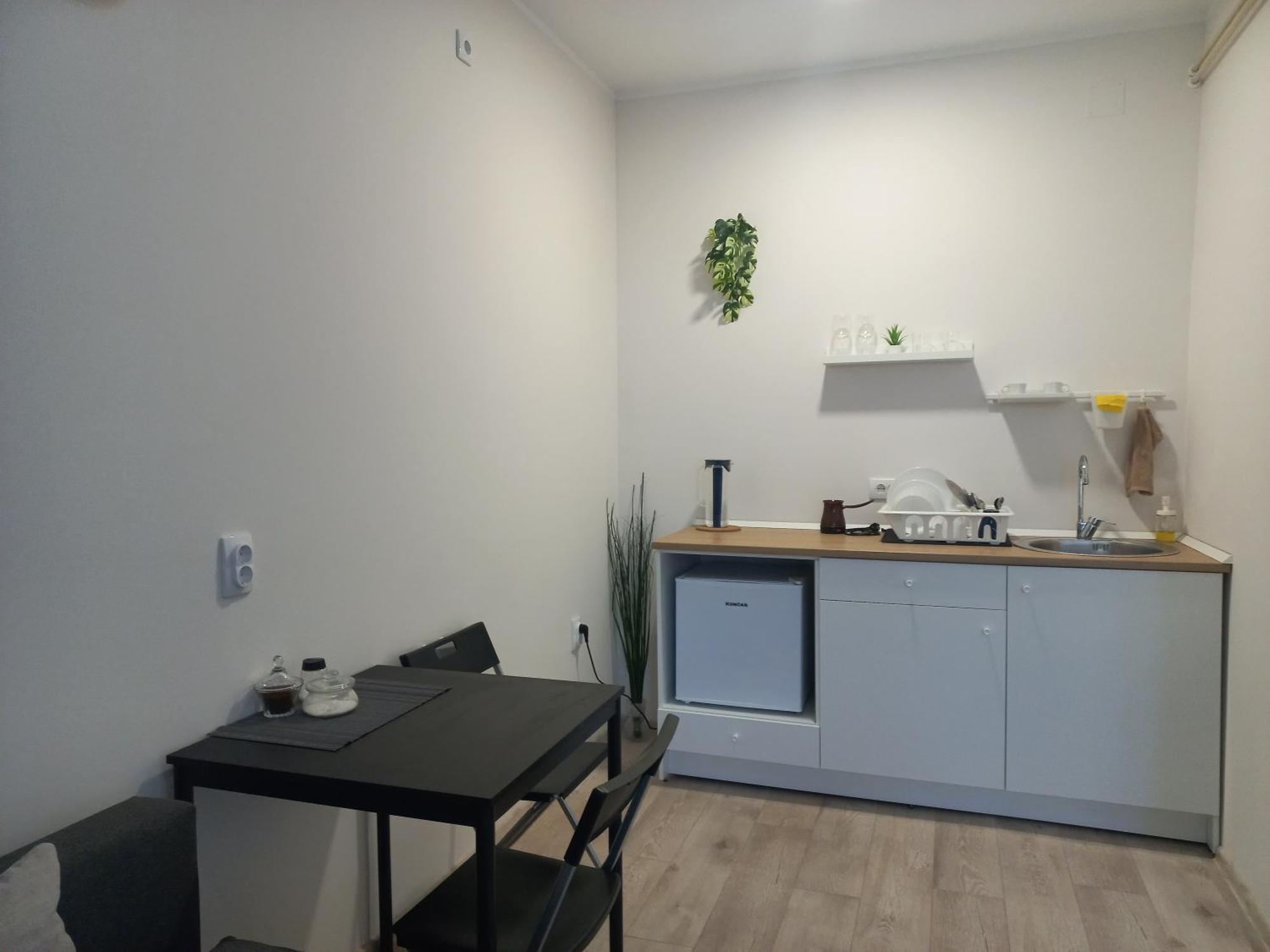 Apartmán Kod Velikih Tuja Melenci Exteriér fotografie